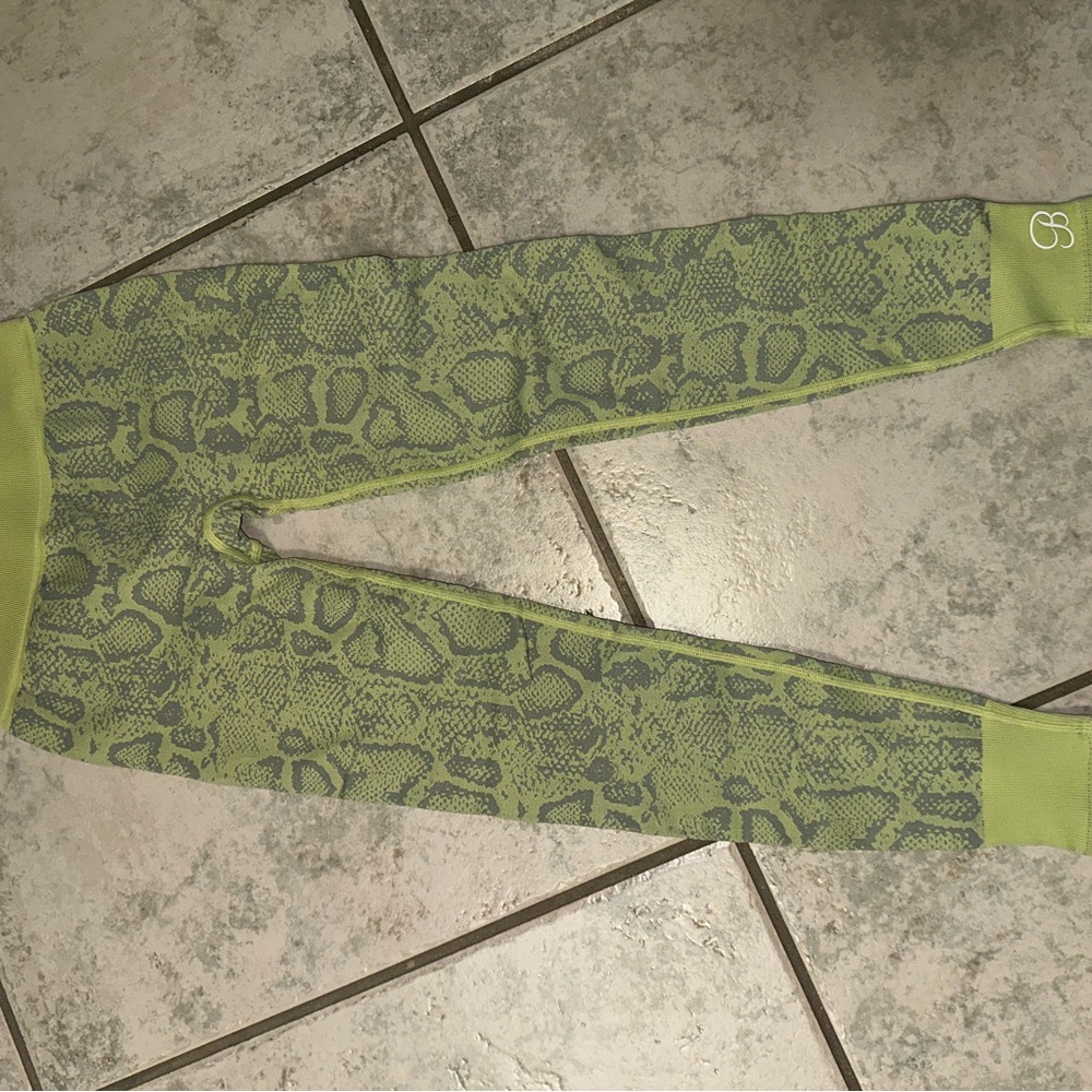 Bombshell Sportswear Green Reptile Print Leggings